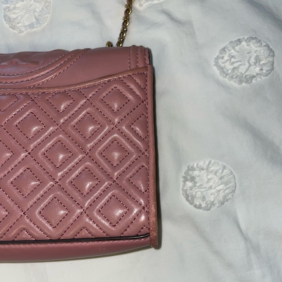 Tory Burch Small Fleming Convertible Shoulder Bag - Magnolia - Picture 6 of 8